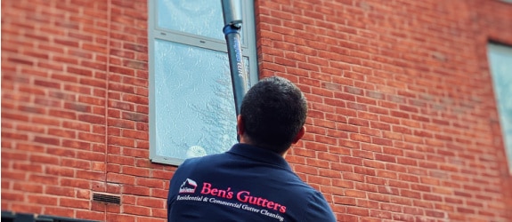 3 & 4 storey gutter cleaning in Welling