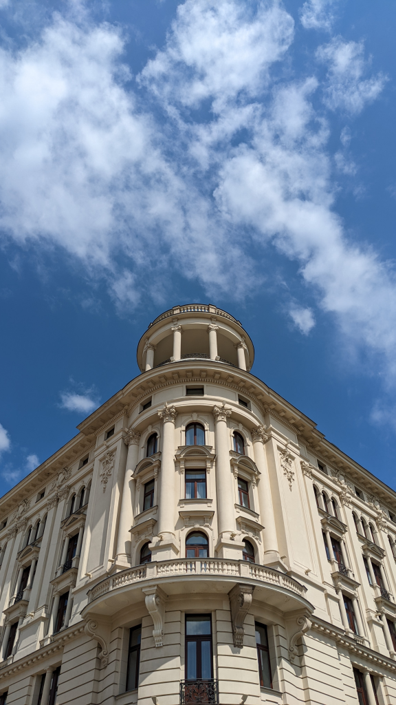 commercial high gutters in bristol